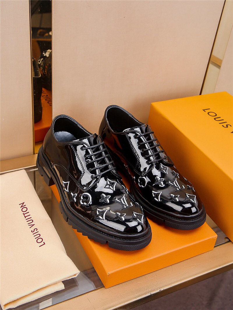 Louis Vuitton Men Loafer