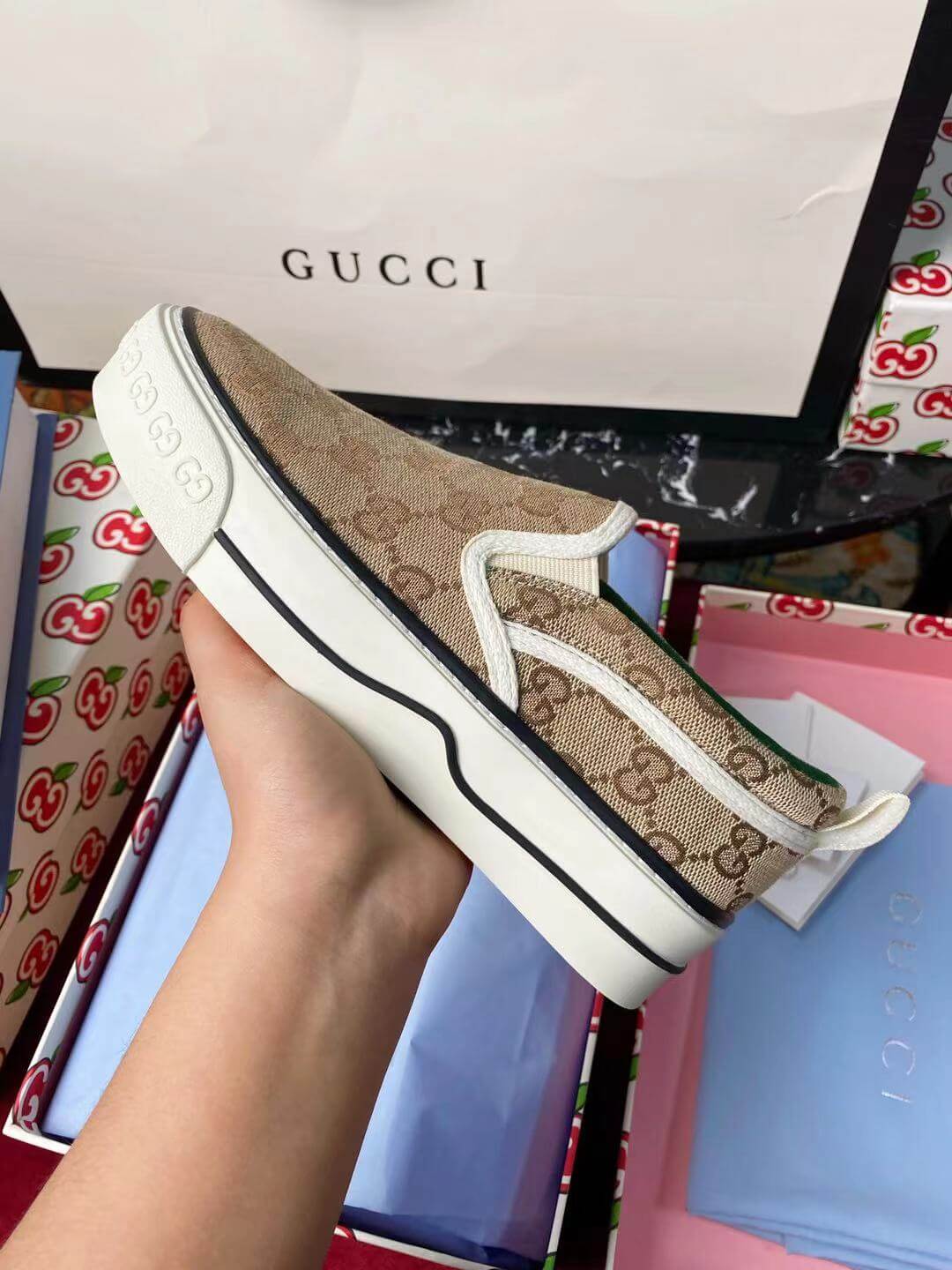 Gucci Women Loafer