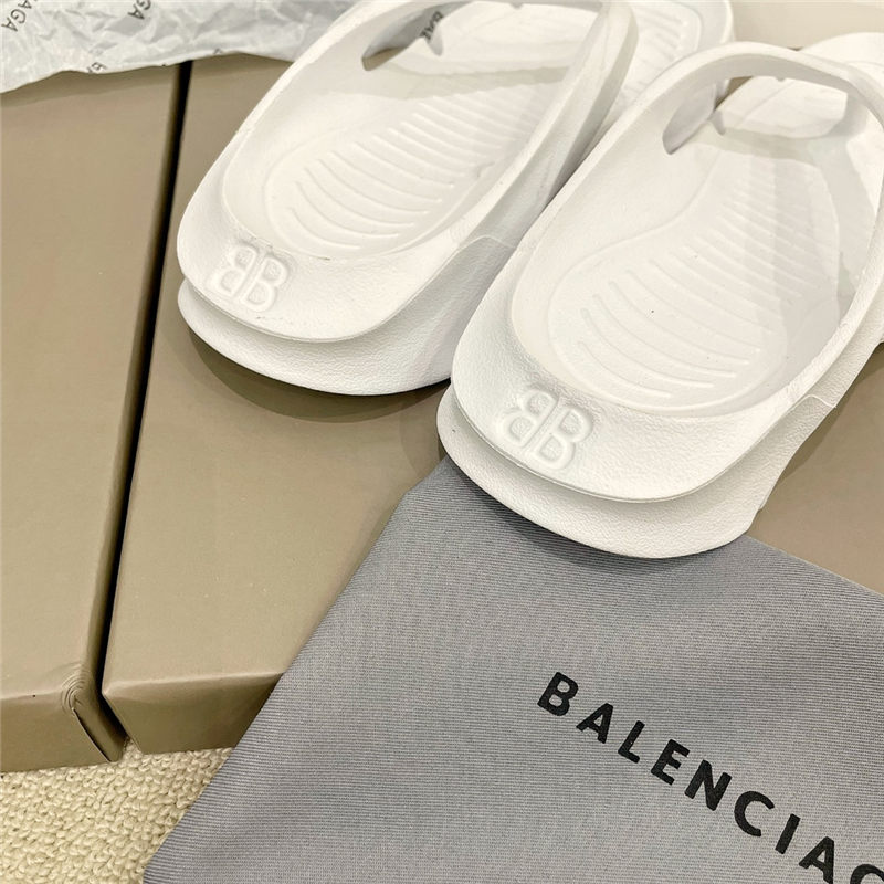 Balenciaga Women Thong Mule