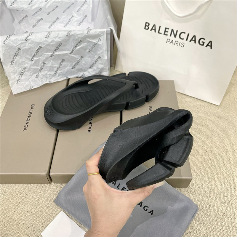 Balenciaga Women Thong Mule