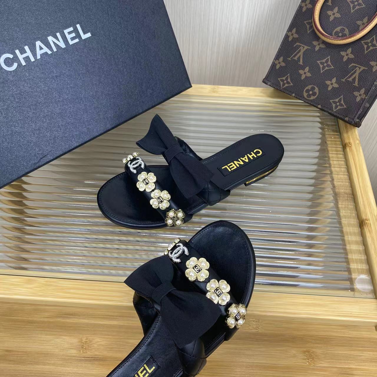 Chanel Women's Slides Bow