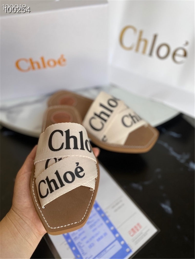 Chloe Women Mules