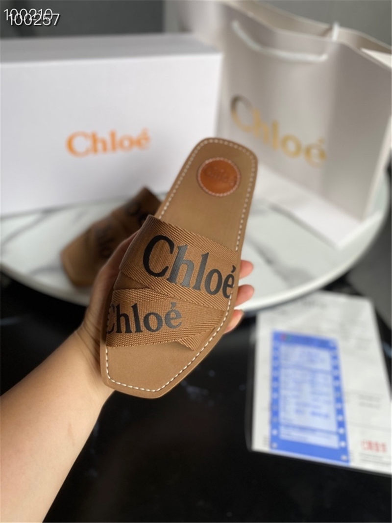 Chloe Women Mules