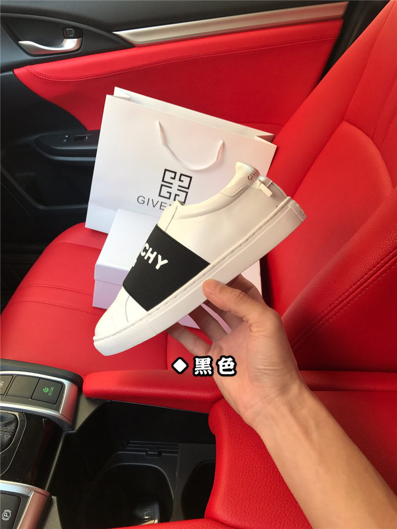 Givenchy Women Sneaker