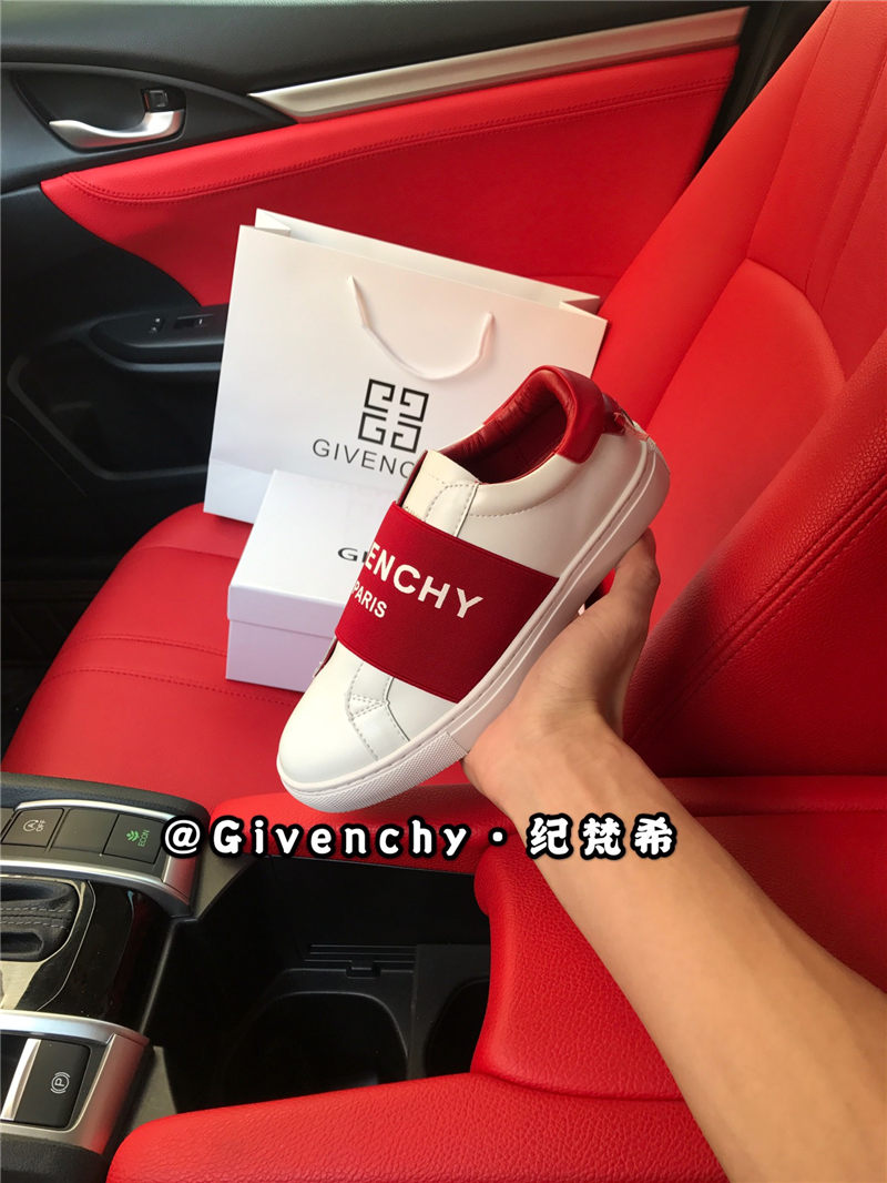 Givenchy Women Sneaker