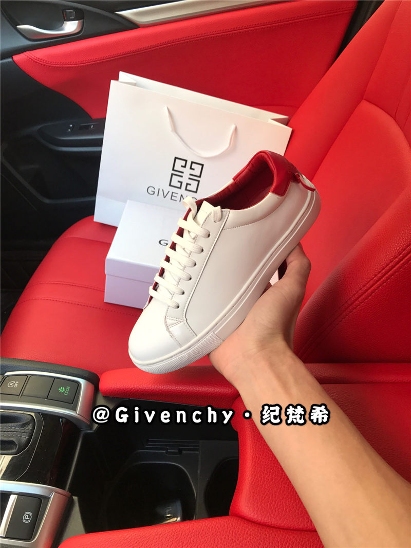 Givenchy Women Sneaker