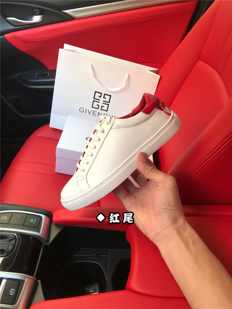 Givenchy Women Sneaker