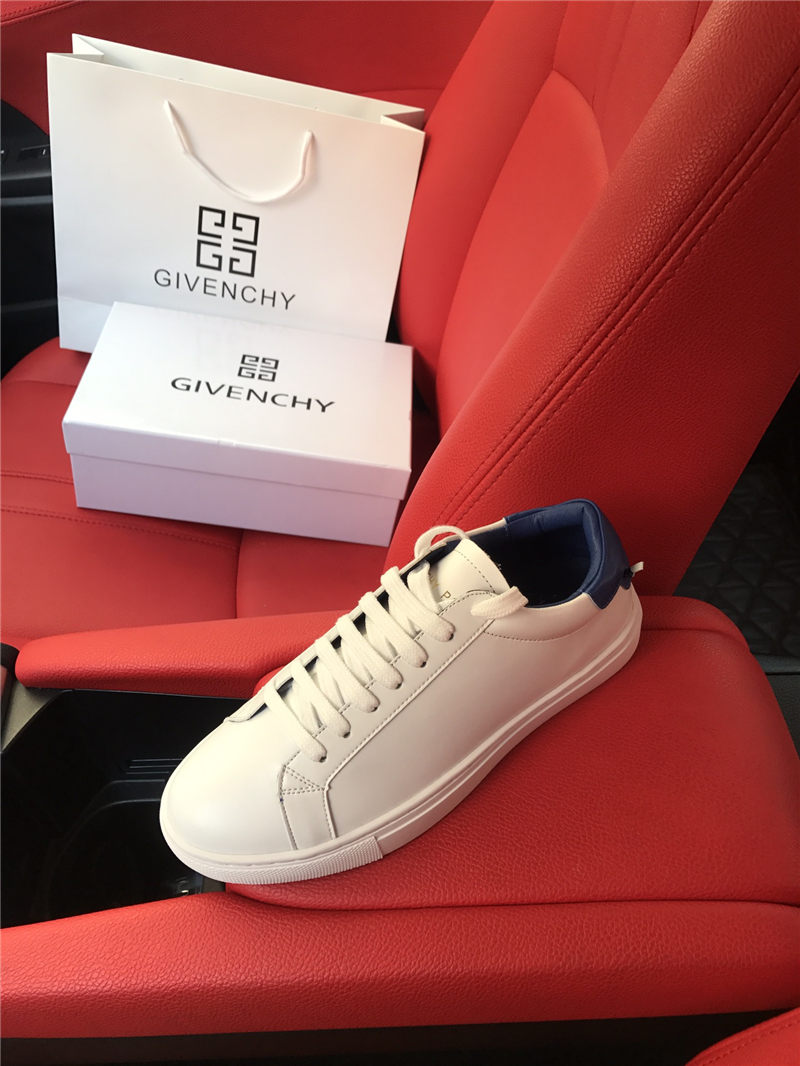 Givenchy Women Sneaker