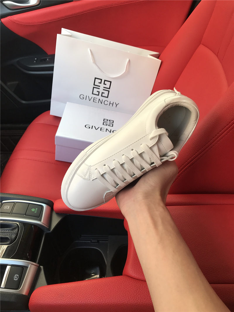 Givenchy Women Sneaker