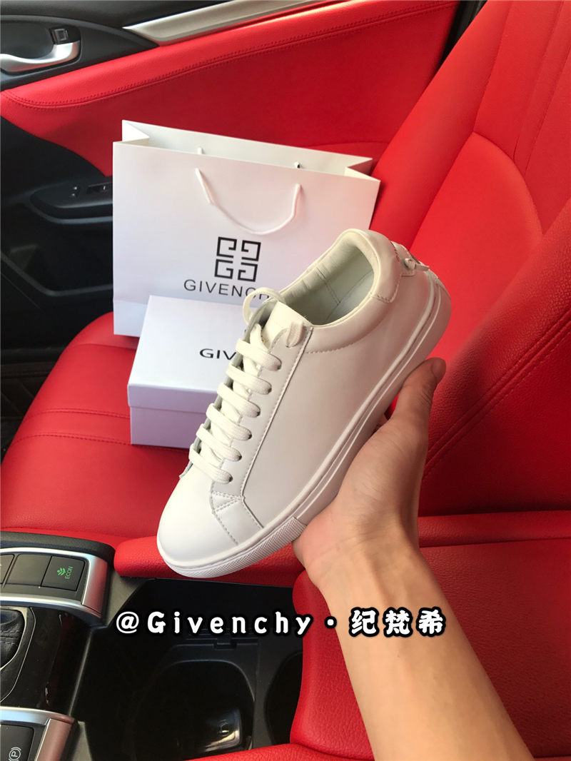 Givenchy Women Sneaker