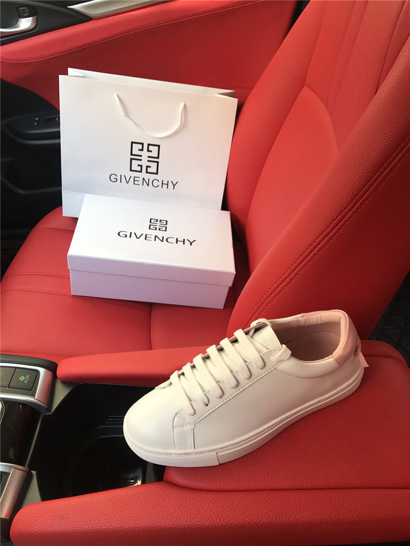 Givenchy Women Sneaker