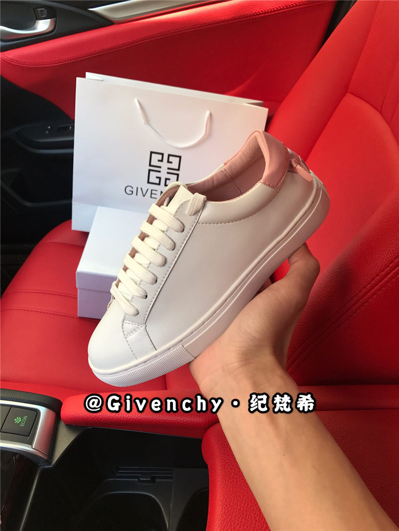 Givenchy Women Sneaker