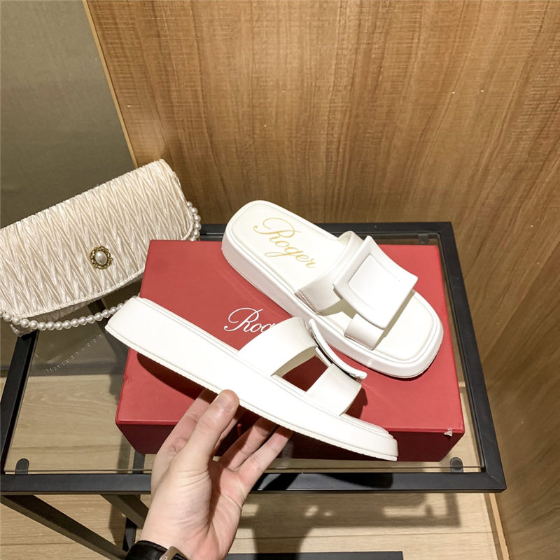 Roger Vivier Women Mules