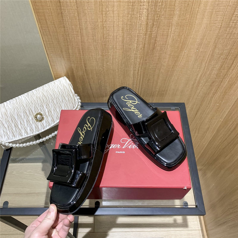 Roger Vivier Women Mules