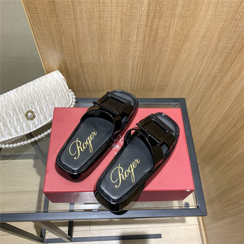 Roger Vivier Women Mules