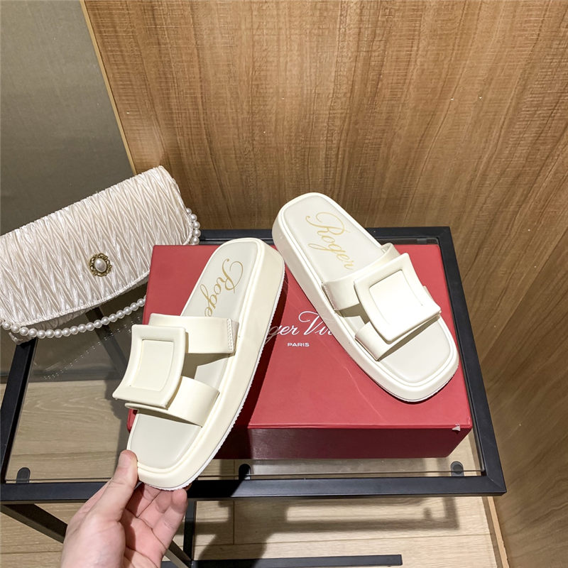 Roger Vivier Women Mules