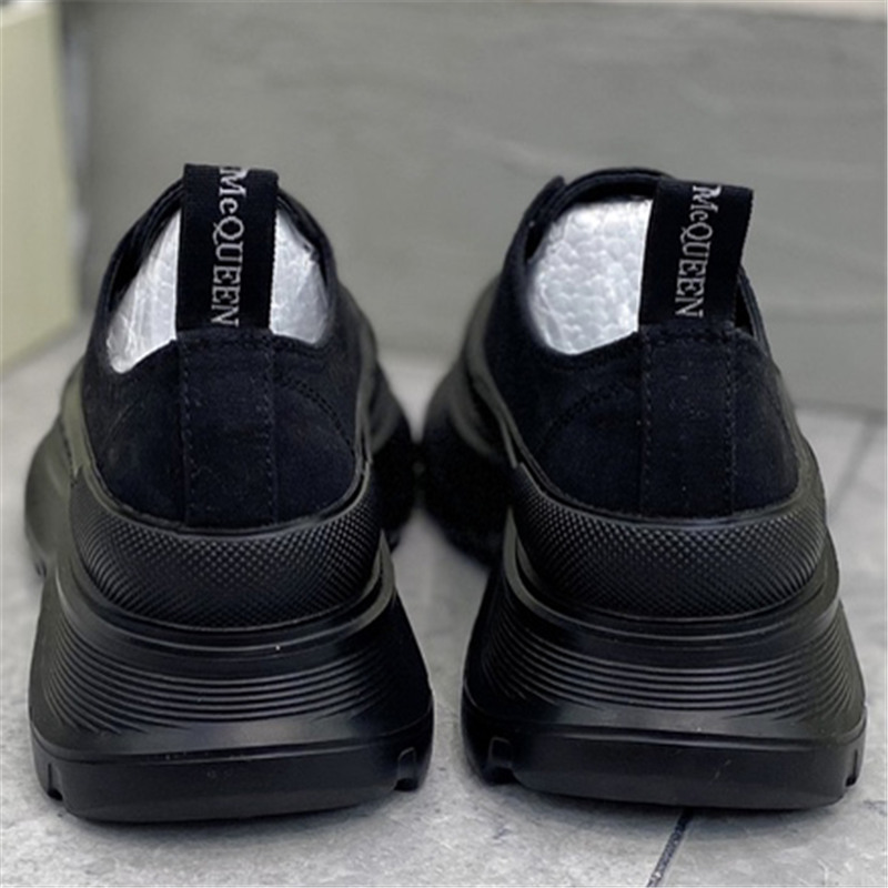 Alexander McQUEEN Women Sneaker