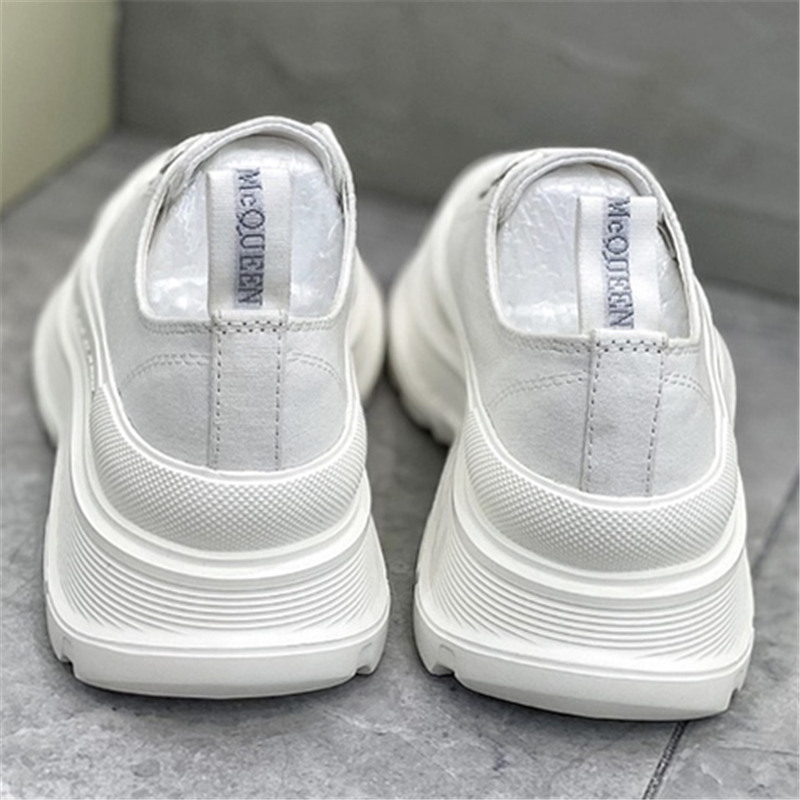 Alexander McQUEEN Women Sneaker