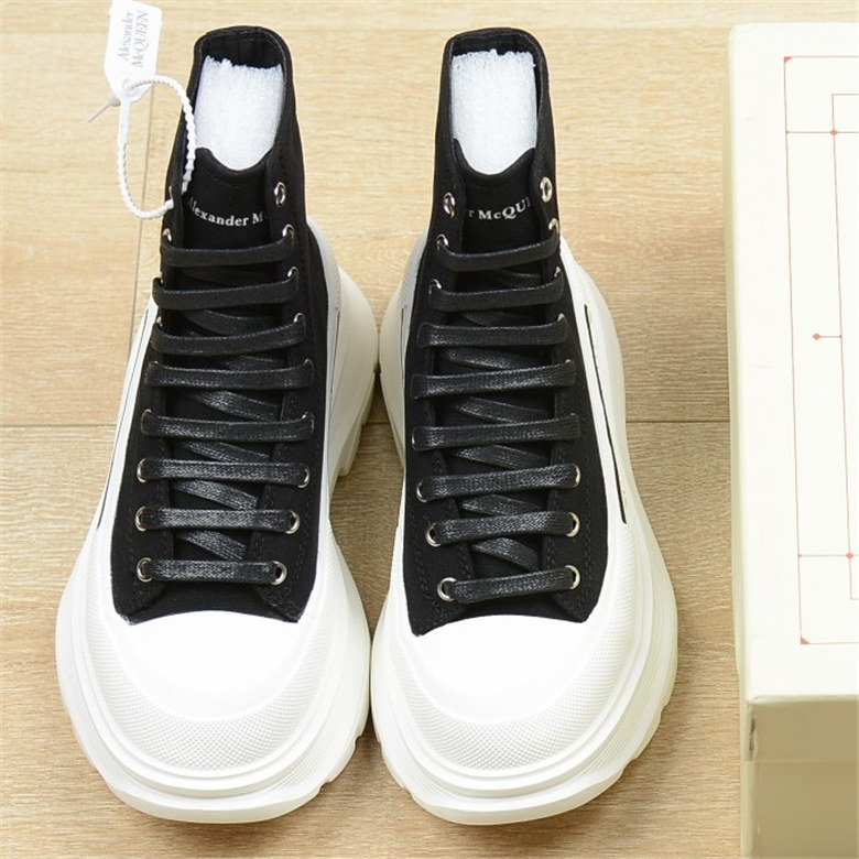 Alexander McQUEEN Women Sneaker