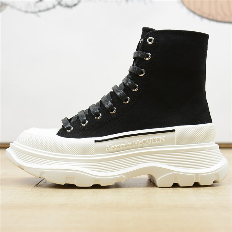 Alexander McQUEEN Women Sneaker