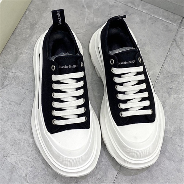 Alexander McQUEEN Women Sneaker