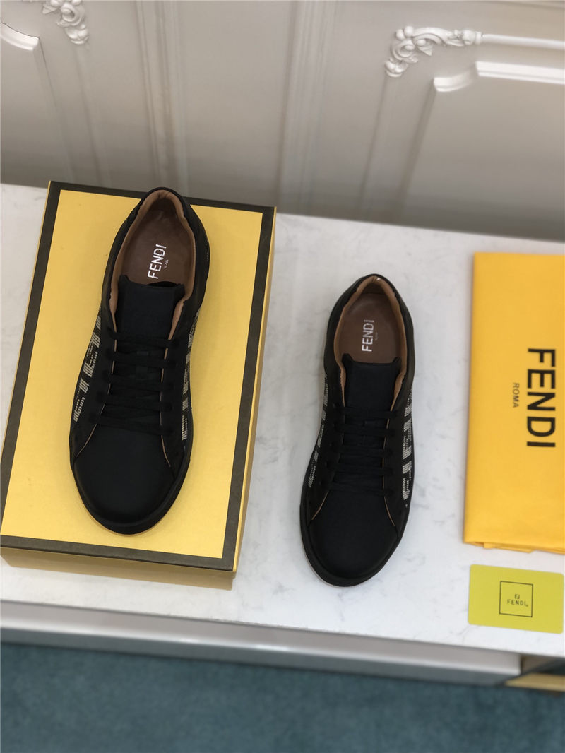 Fendi Men Sneaker