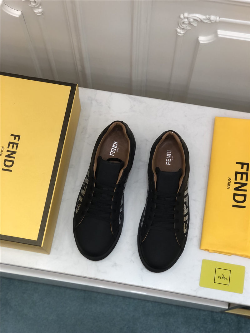 Fendi Men Sneaker