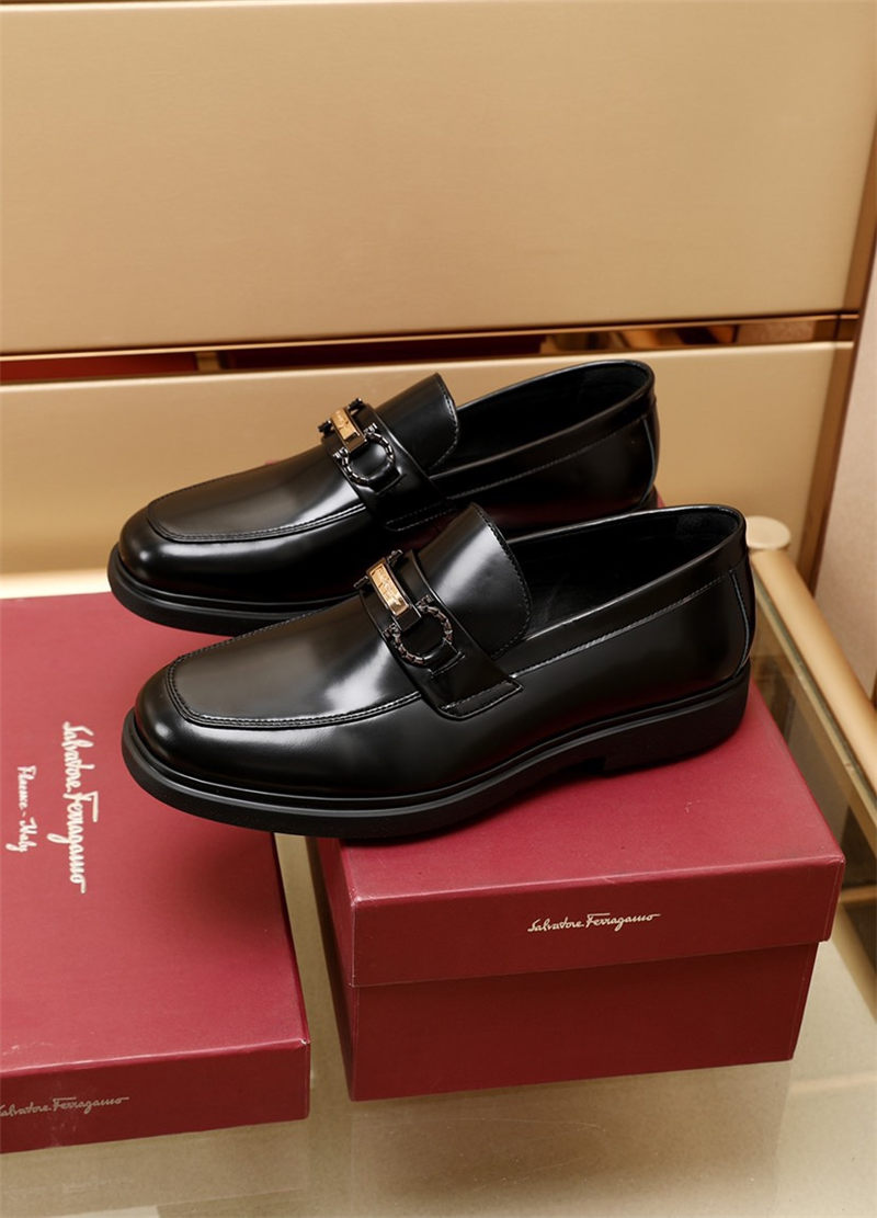 Ferragamo Men Loafer