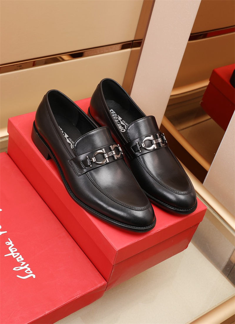 Ferragamo Men Loafer