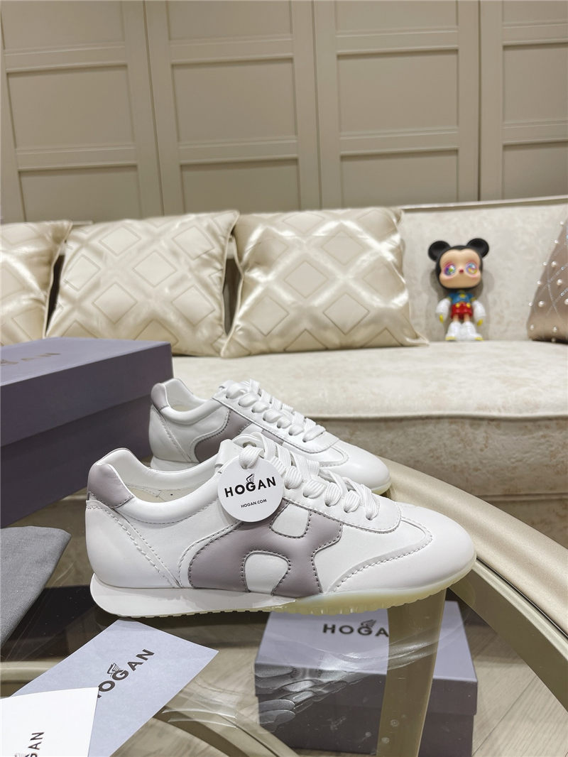 Hogan Women Sneaker