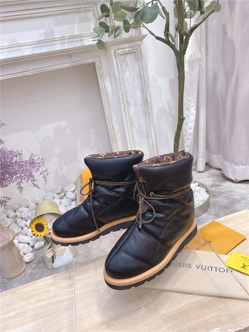 LV Women Boots