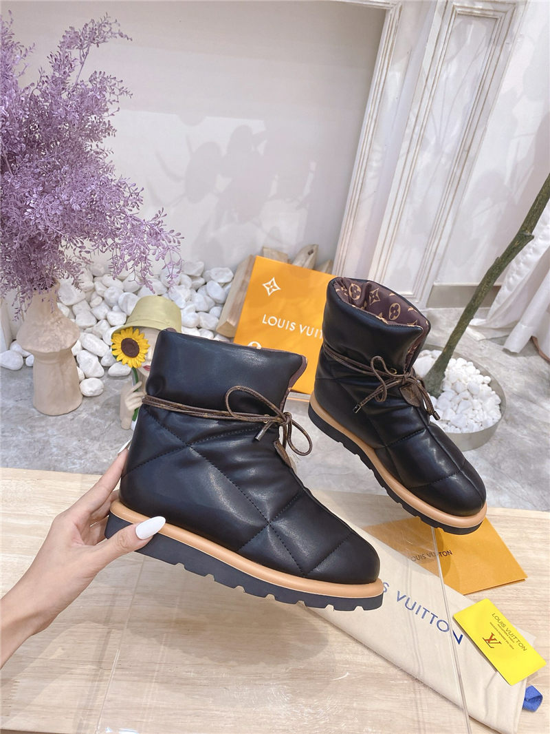 LV Women Boots