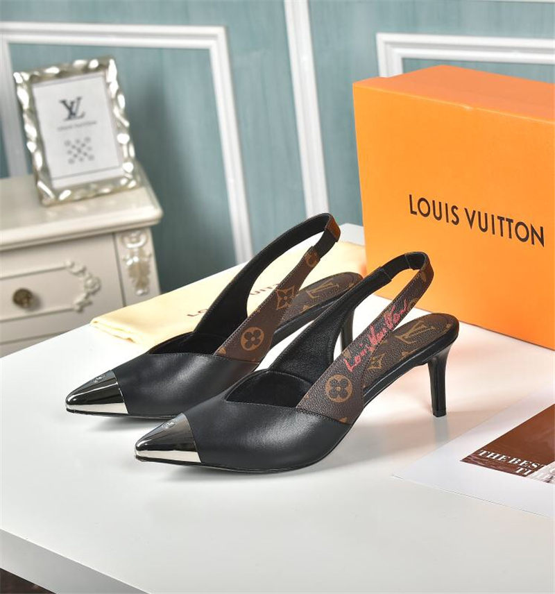 LV Women Pumps