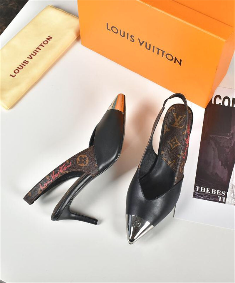 LV Women Pumps