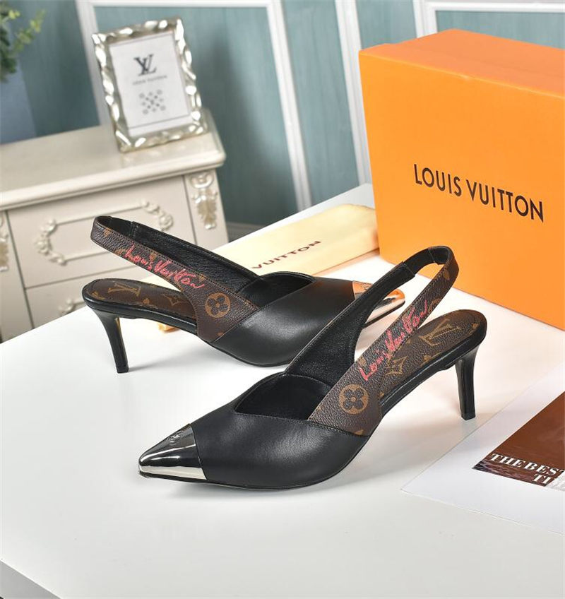 LV Women Pumps