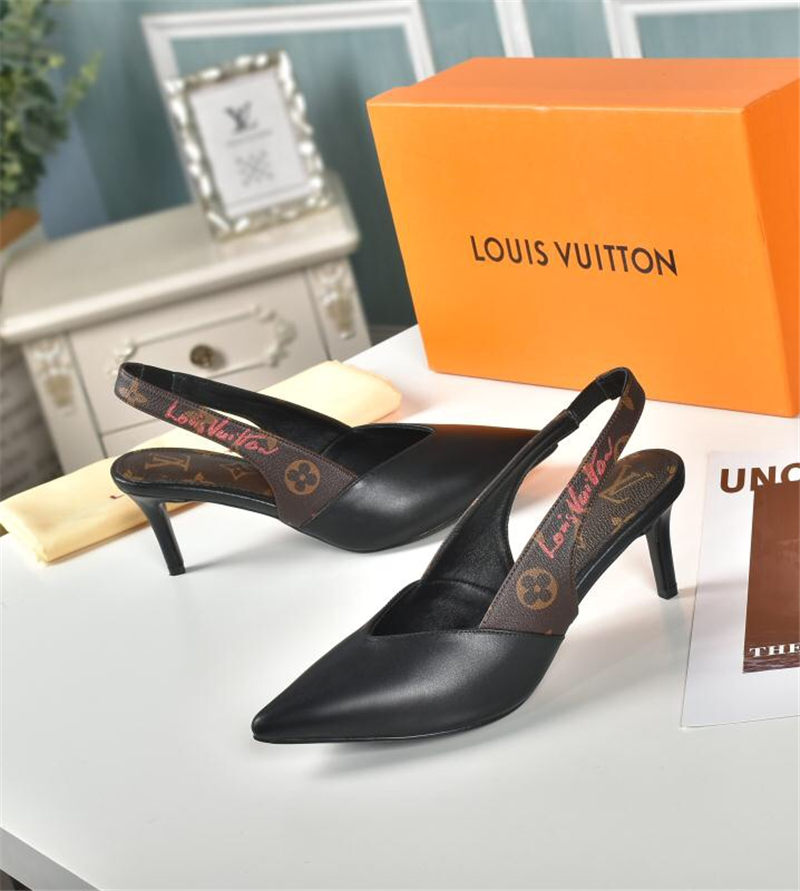 LV Women Pumps