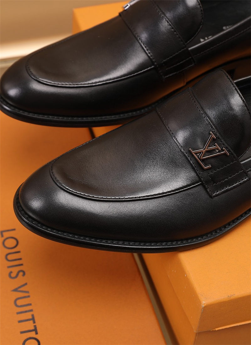 LV Men Loafer