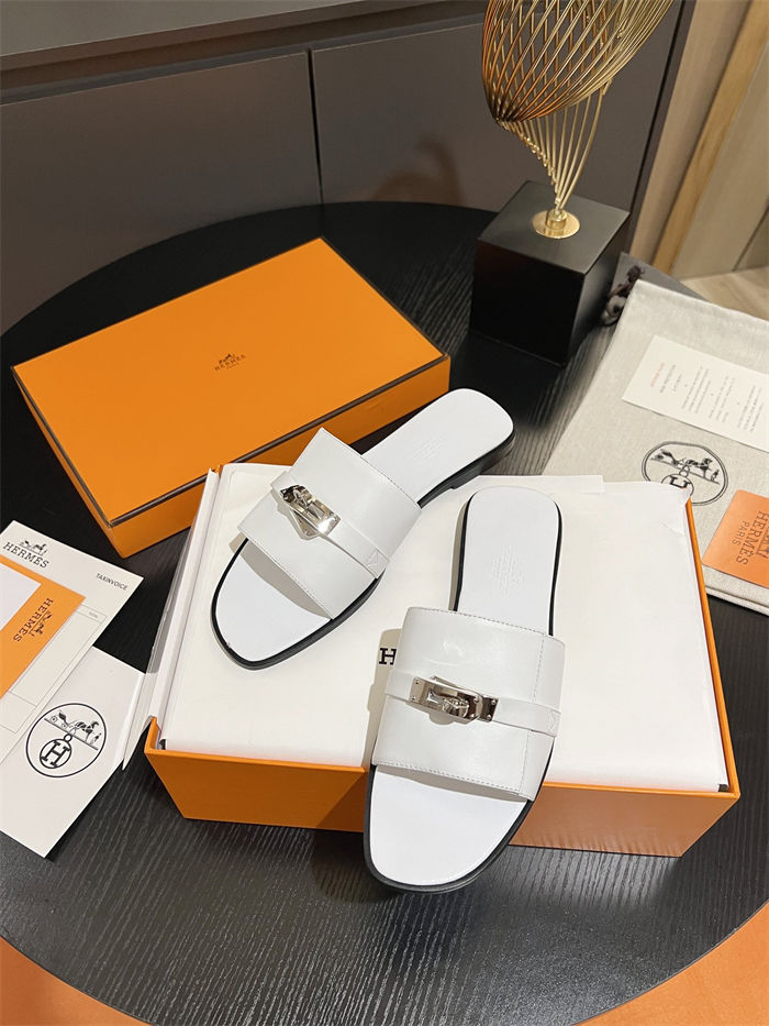 Hermes Giulia Sandals