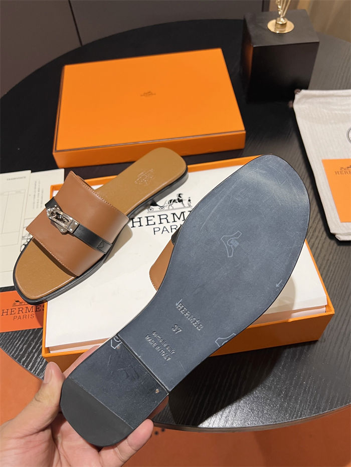 Hermes Giulia Sandals