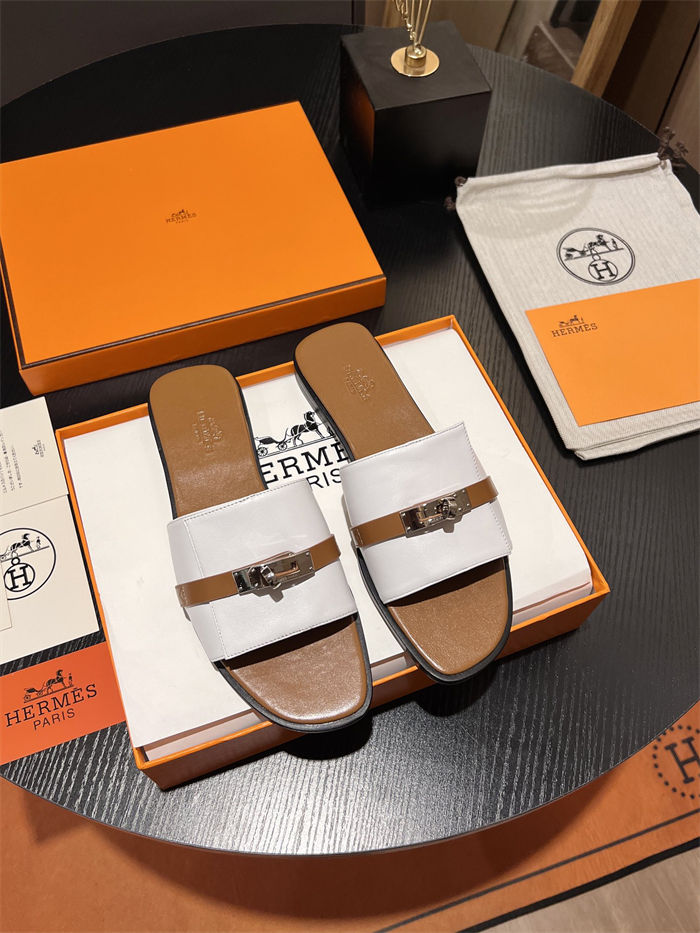 Hermes Giulia Sandals