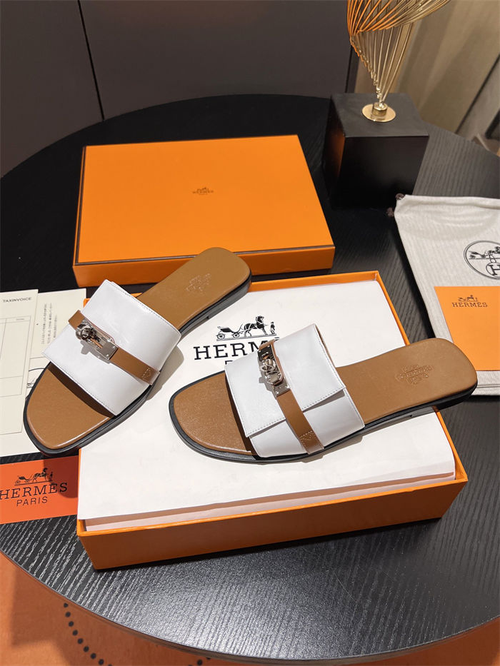 Hermes Giulia Sandals