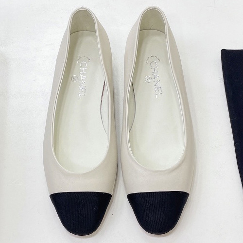 Chanel Women's Ballerinas Flats