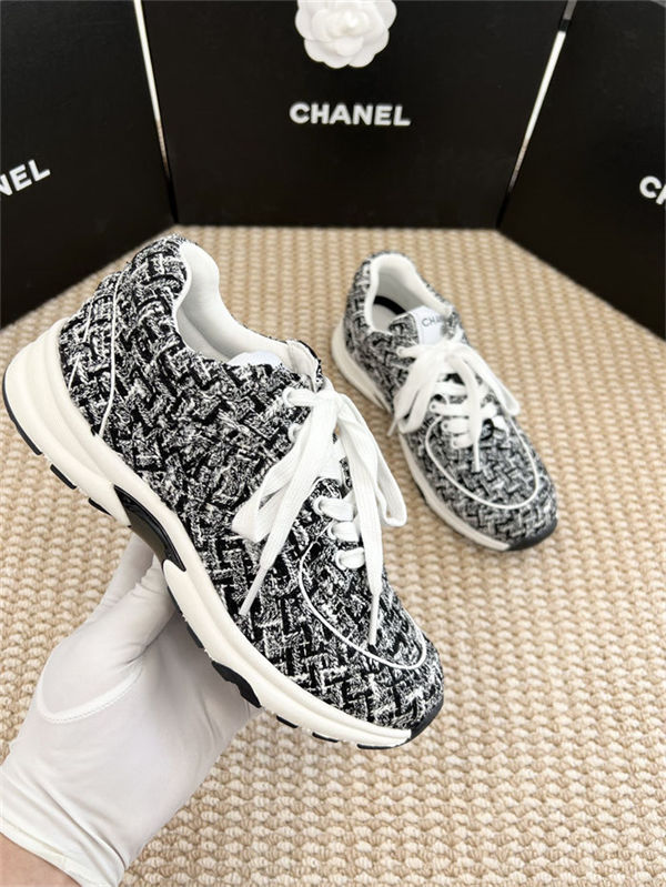 Chanel Women's Sneakers G46086