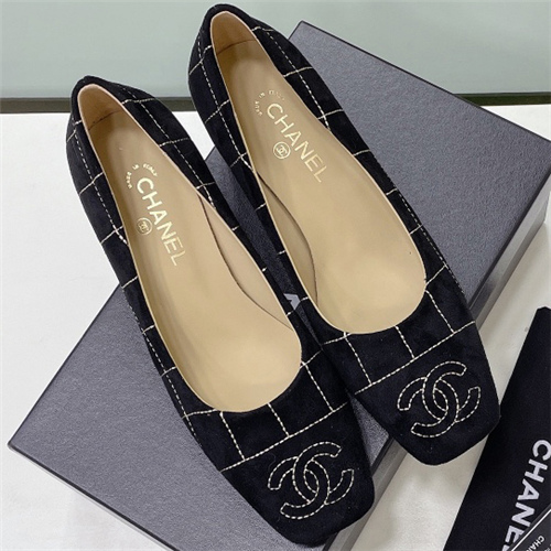 Chanel Women's Pumps