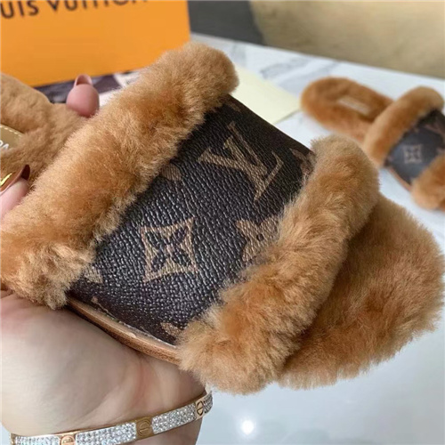 Louis Vuitton Women's Slide Sandals