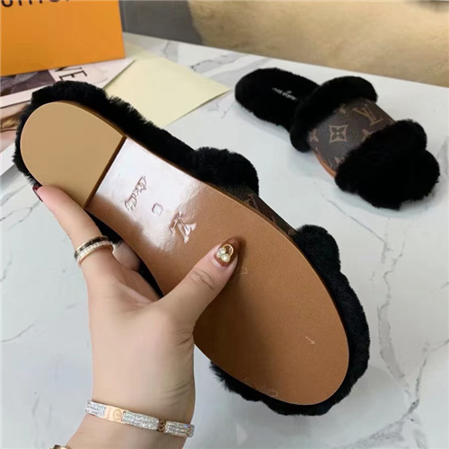 Louis Vuitton Women's Slide Sandals