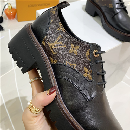 Louis Vuitton Women's Lace-Ups