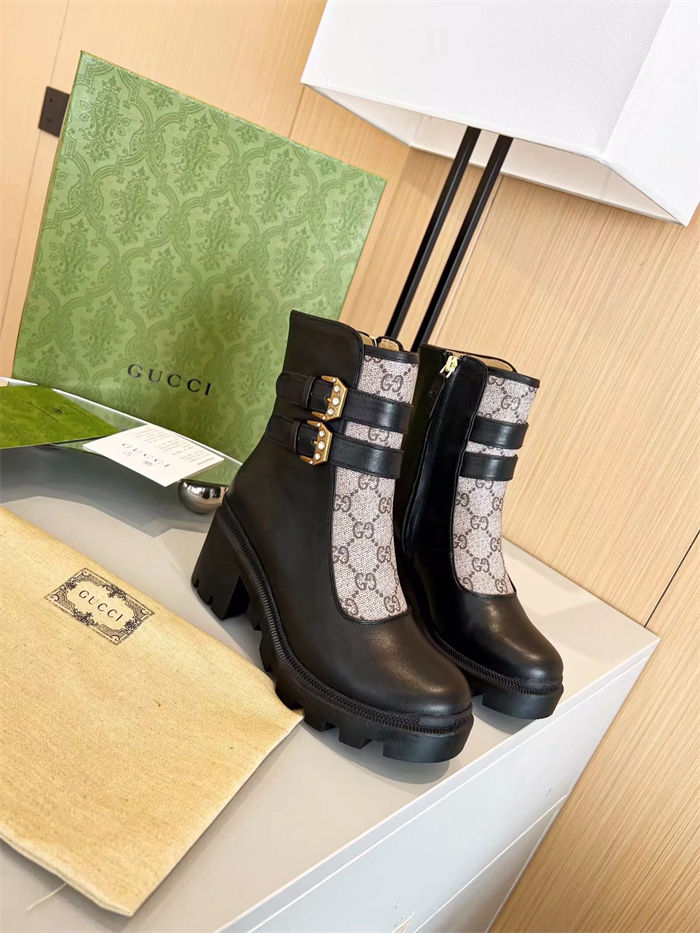 Gucci Ankle Boots Buckle