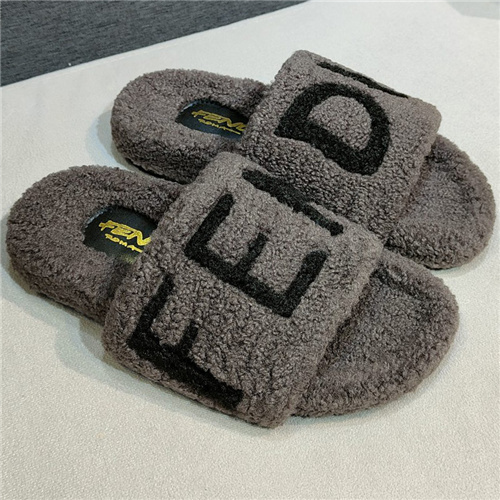 Fendi Women's Slide Sandals