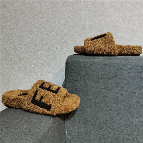 Fendi Women's Slide Sandals